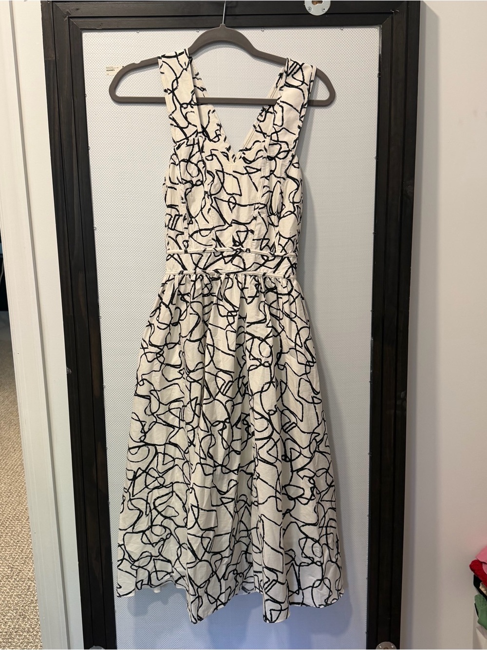 Tahari Cream Midi Dress with Black Abstract Line Print